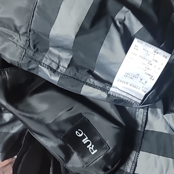 Size medium dress from Rule - Picture 5 of 5